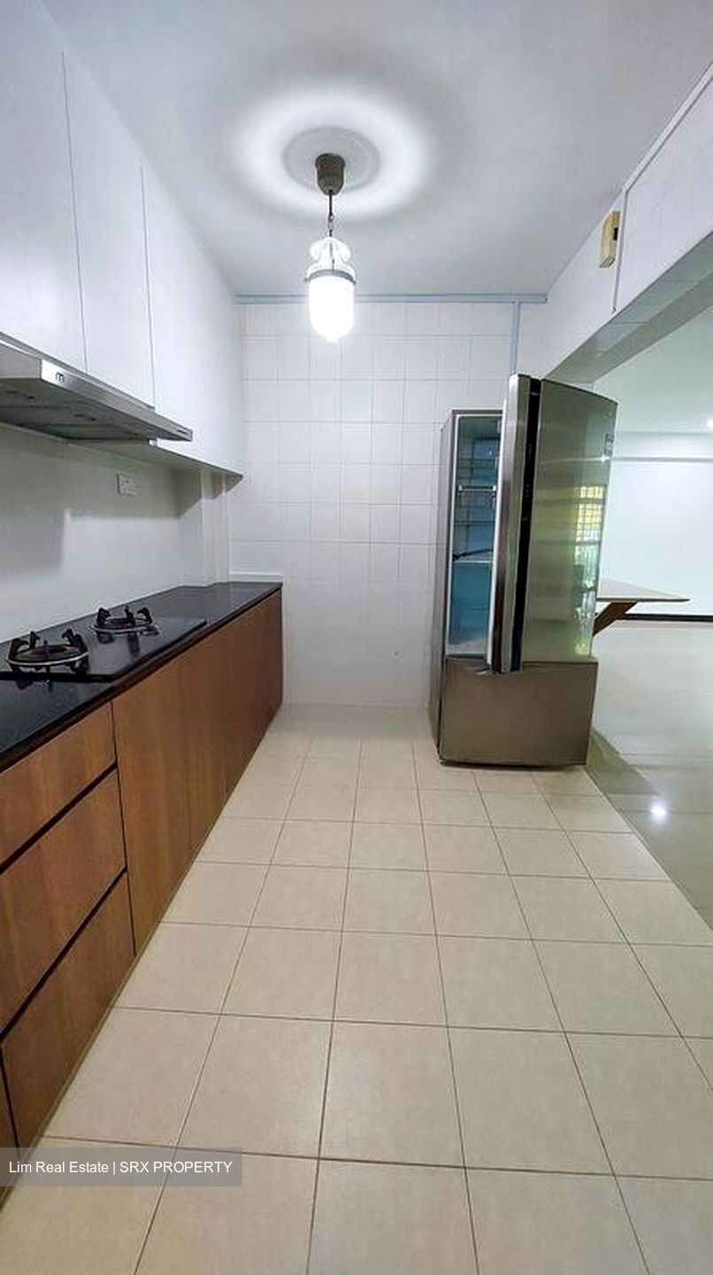 Blk 648 Eastdale (Punggol), HDB 5 Rooms #594904771